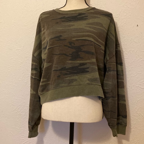 Altar'd State Tops - Altar’d State Camo Green Sweatshirt NWT